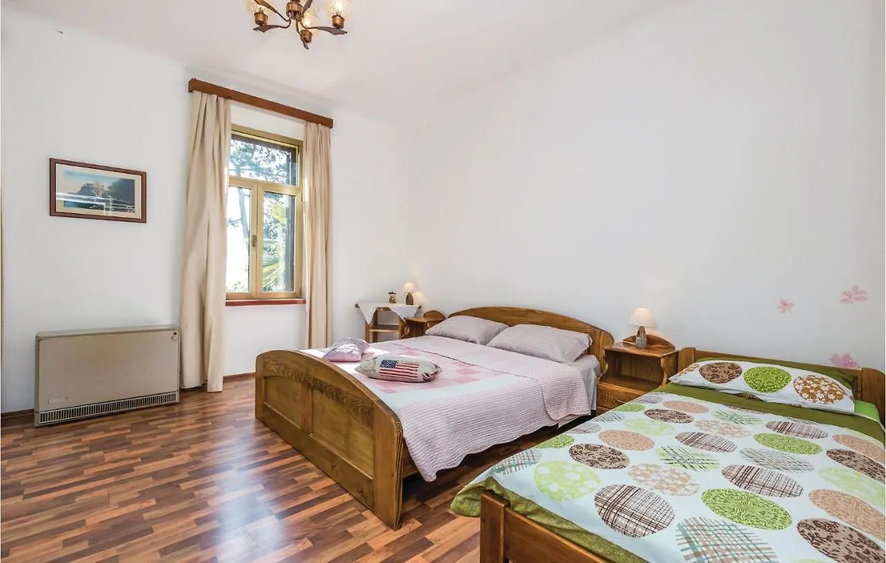 Nice Apartment In Opatija With 1 Bedrooms