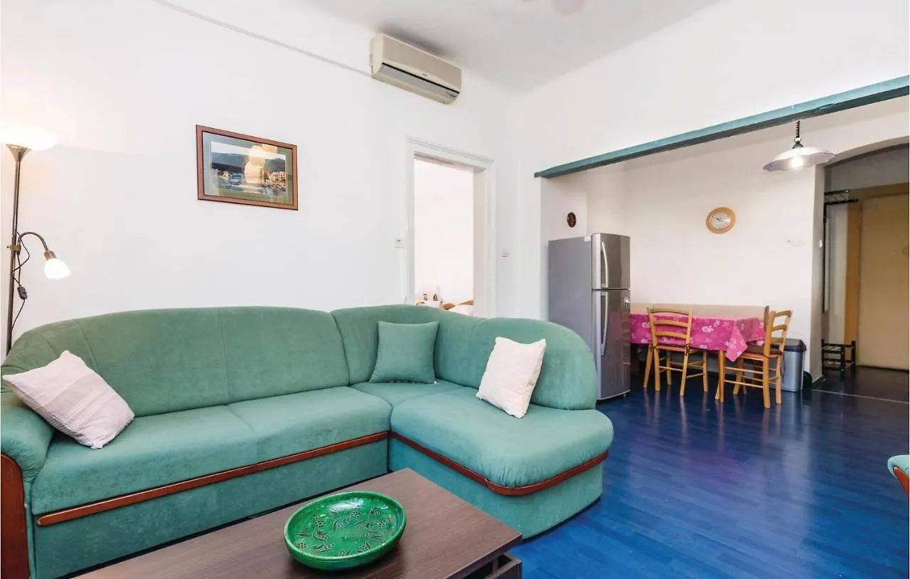 Nice Apartment In Opatija With 1 Bedrooms